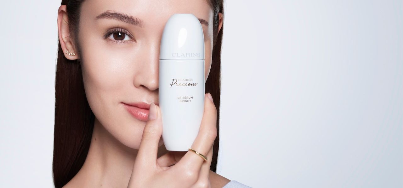 CLARINS PRECIOUS BRIGHT ขั้นตอนการทำงานของเซรั่มและครีม